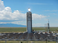 falling particle receiver for concentrated solar energy