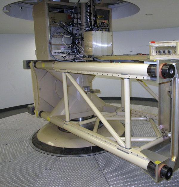 centrifuge arm