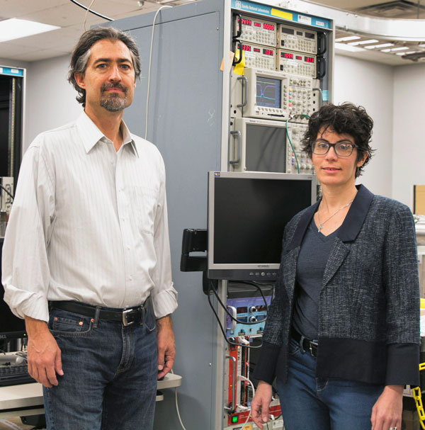 Sandia researchers in lab