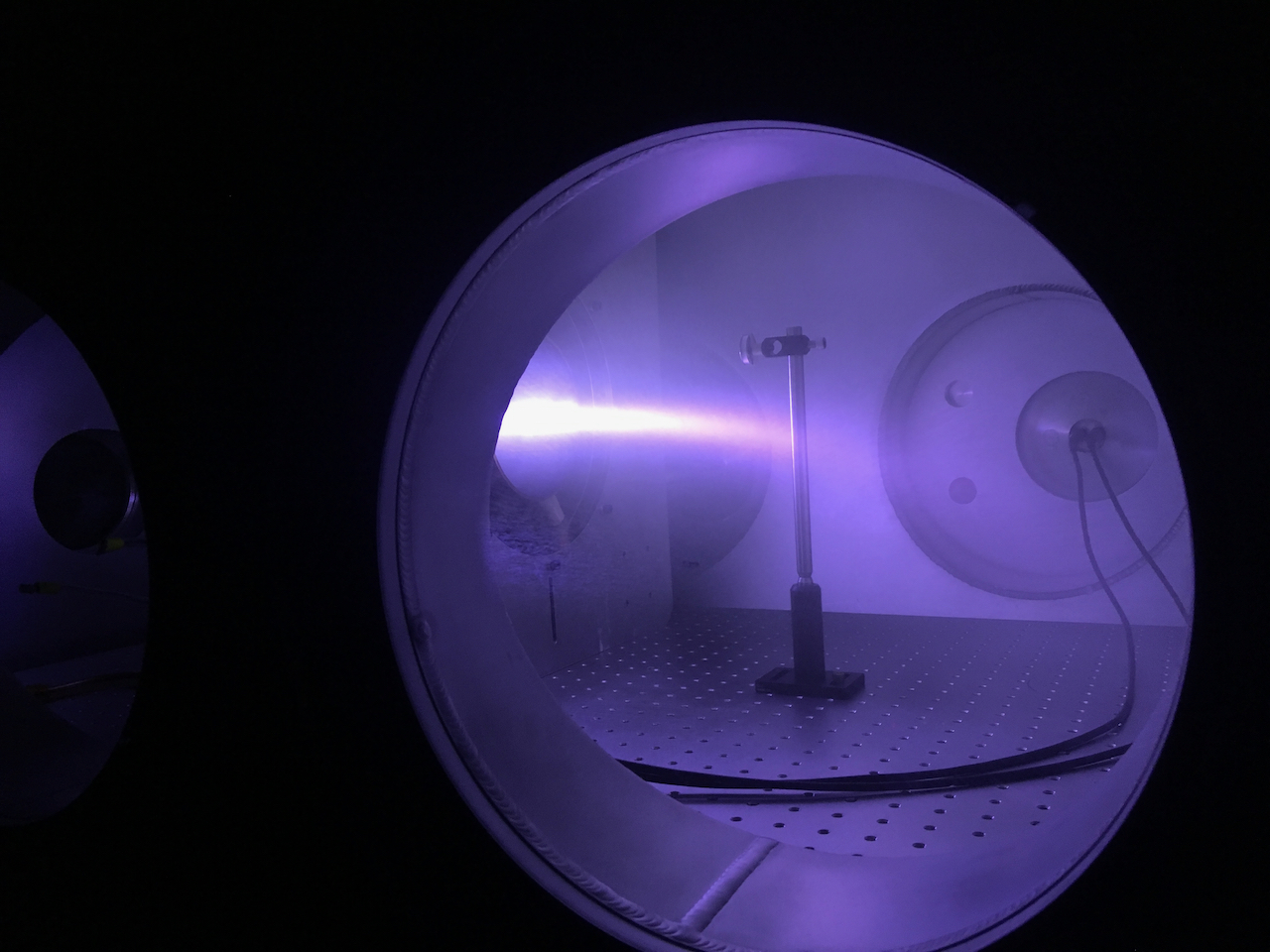 Low-pressure Low-temperature Plasma Experimental Power Supply