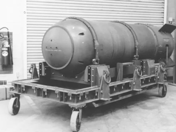 One of the earliest weapons to meet most criteria for a wooden bomb, the B15 entered the stockpile requiring little maintenance or preparation prior to use