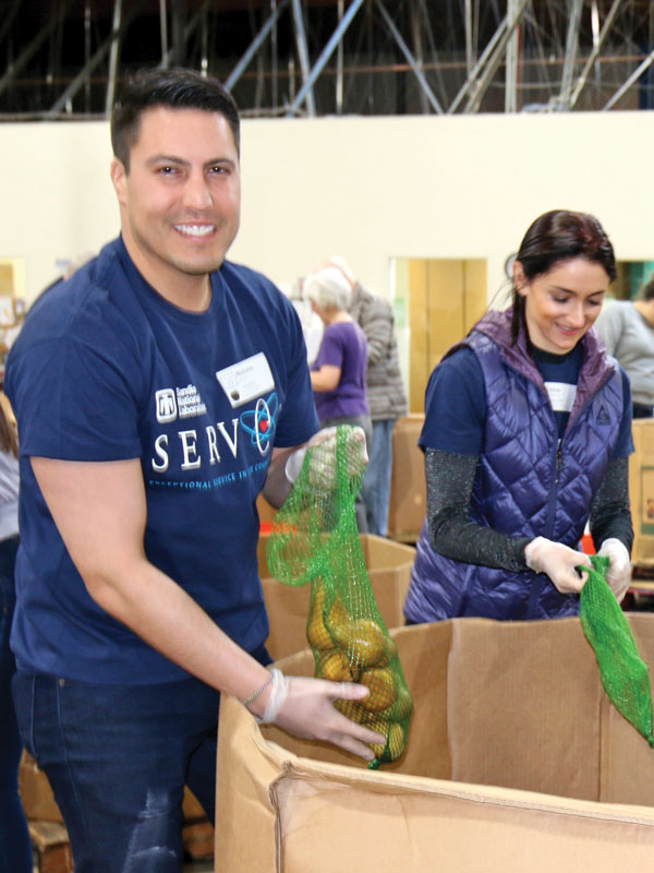 food bank volunteers