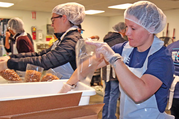 food bank volunteers