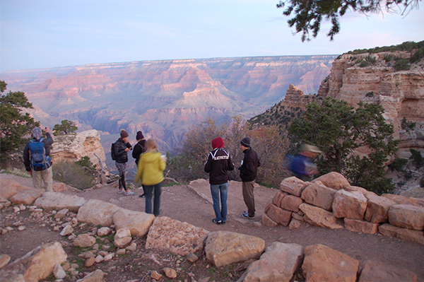 DESTINATION, PLEASE - UNM undergraduate students survey hikers starting at the South Kaibab Trail to determine the total number of rim-to-rim hikers during the R2R WATCH study. (Photo by Patti Koning)