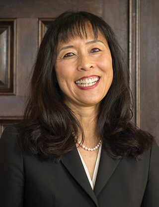 Jacqueline Chen inducted into Alameda County Women’s Hall of Fame