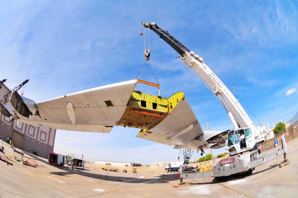 Image of Wing assembly of the B-52 aircraft