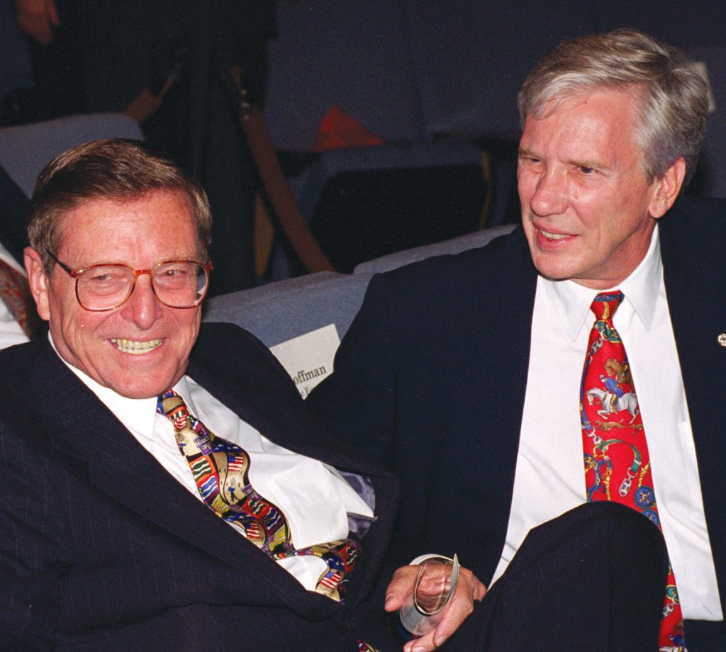 POLITICAL ADVANTAGE — In the post-Cold War era, Paul Robinson, right, worked closely with the New Mexico congressional delegation, including Sen. Pete Domenici, left, to assure continued political support for the Labs’ core national security mission. (Photo by Randy Montoya)