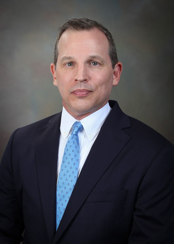 SENIOR ECONOMIST — Peter Kobos, an economist and manager of Sandia’s water power research program, was recently selected as a senior fellow of the United States Association for Energy Economics. (Photo by Lonnie Anderson)