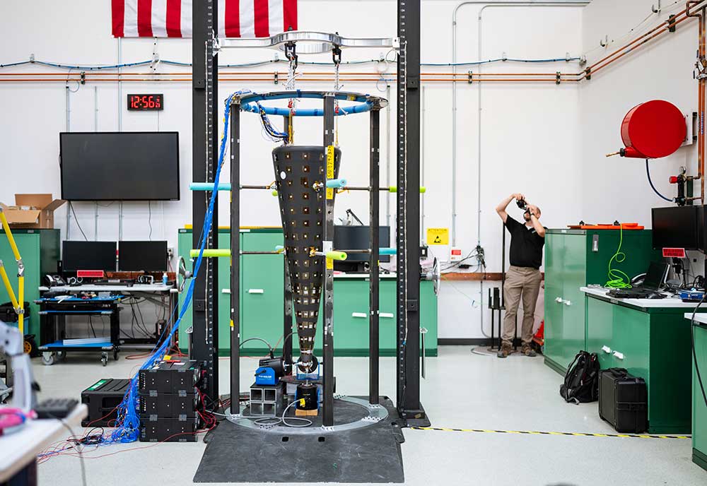 THE SANDIA SPECIAL — Sandia’s role as lead systems integrator is unique in the nuclear security enterprise. A big focus of that role is ensuring critical decisions are made to keep the program on schedule. (Photo by Craig Fritz)