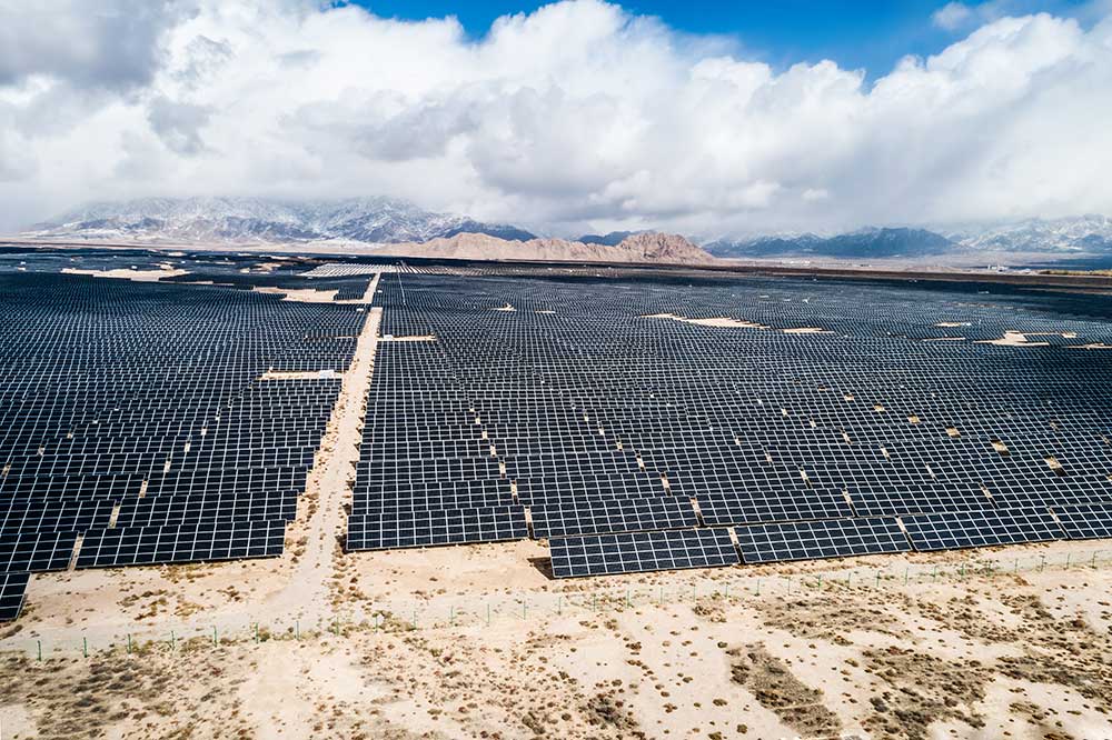 SUN SEEKERS — A machine-learning process created by Dan Riley and his team can make solar farms more efficient. (Photo courtesy of Getty Images)
