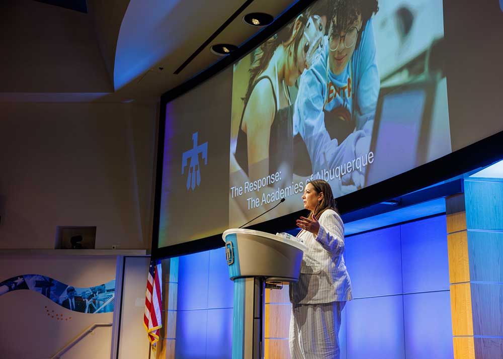 “WE CAN’T DO IT ALONE” — Albuquerque Public Schools Superintendent Gabriella Blakey speaks to Sandians as part of the Community Engagement Speaker Series, encouraging support of its new educational project Academies of Albuquerque. (Photo by Bret Latter)