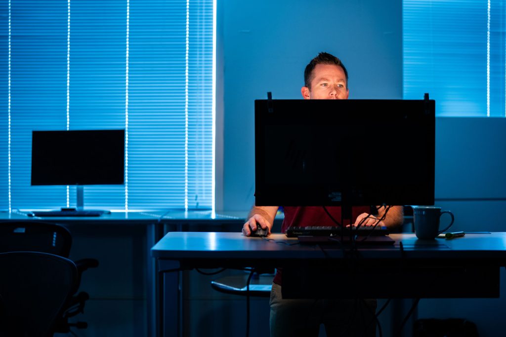 NATIONAL SERVICE — Sandia cybersecurity specialist Maj. Nick Nava, a U.S. Air Force reservist, works with the Labs’ Military Support Committee. (Photo by Craig Fritz)