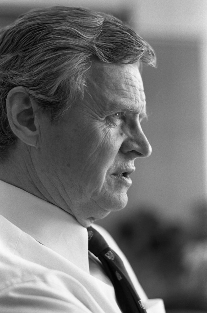 <strong>TESTIMONY</strong> — Dick Schwoebel testifies before the Senate Armed Services Committee on May 25, 1989. (Photo from the Sandia archives)